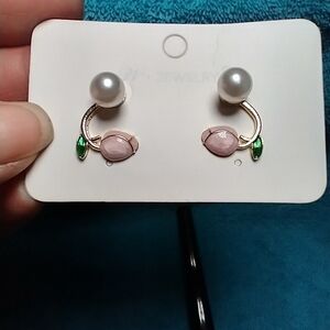 Goldtone pink flower floral tulip or rose faux pearl green leaf post earrings